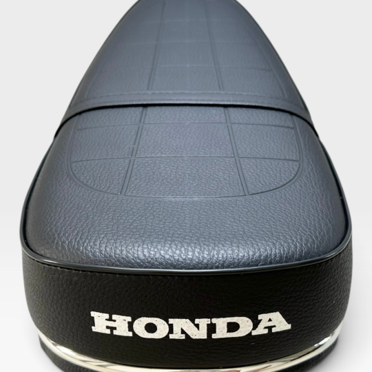 Honda DAX ST70 CT70 Trail70 New Complete Seat ST50 Seat Saddle New.